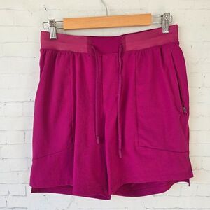 Lululemon License To Train Linerless Short 7" Inch Size S Magenta Pink Running